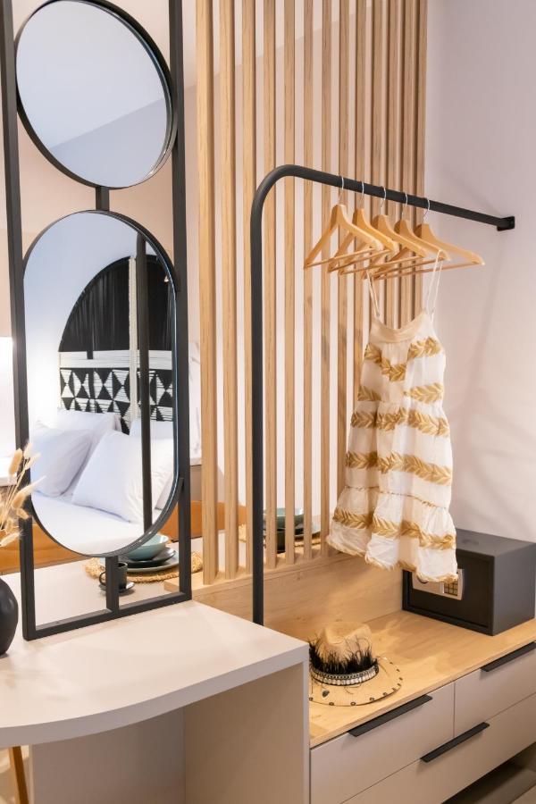 Anesis Deluxe Apartments Párga Kültér fotó