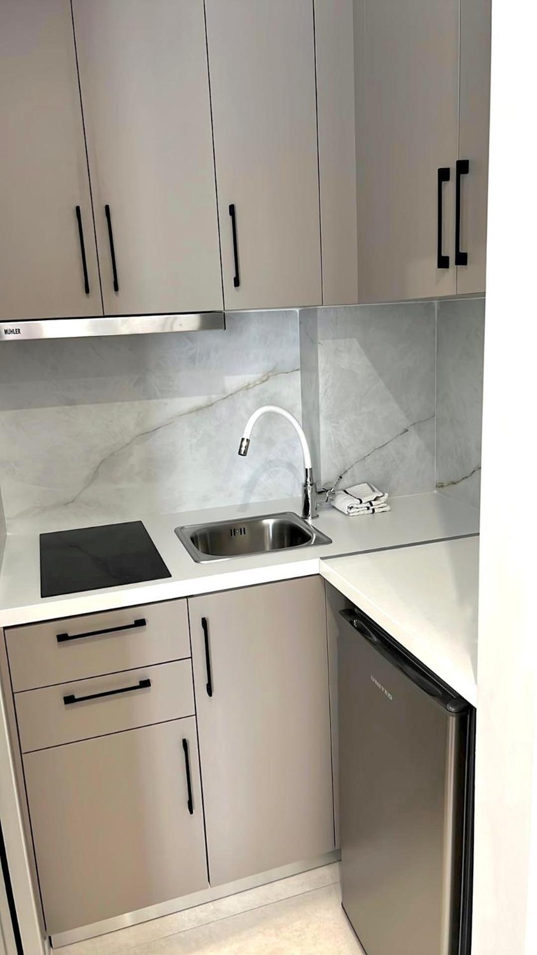 Anesis Deluxe Apartments Párga Kültér fotó